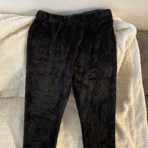 Black FUZZY pants ! Juniors XL